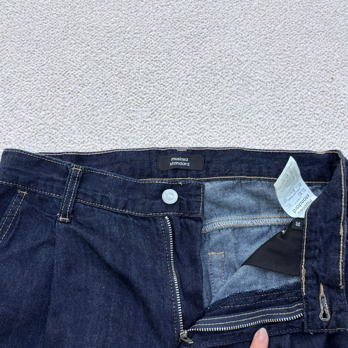 30 무신사스탠다드 남성 와이드 데님 팬츠 0504E 상품이미지4