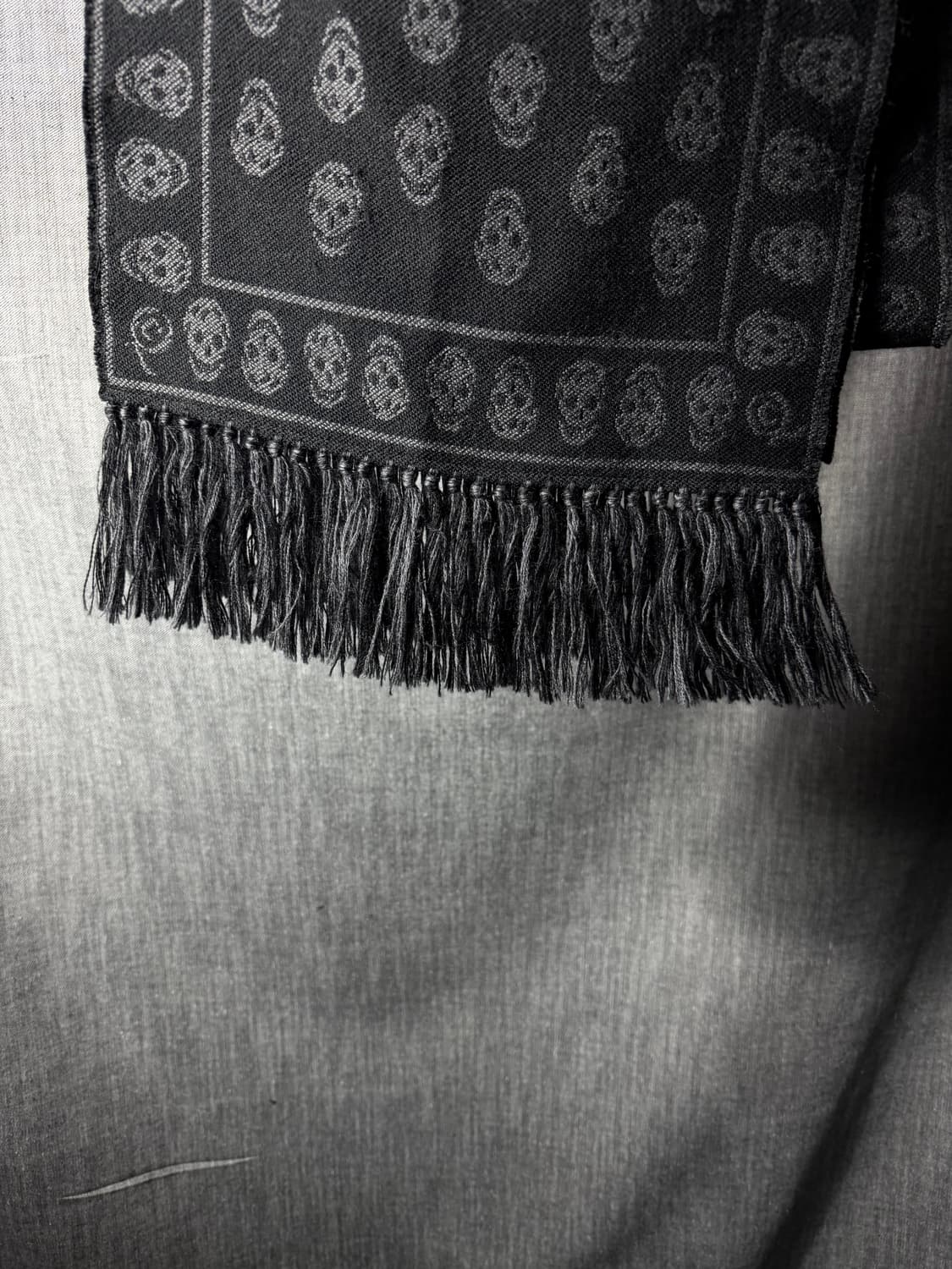 알렉산더맥퀸 스컬 머플러 상품이미지9