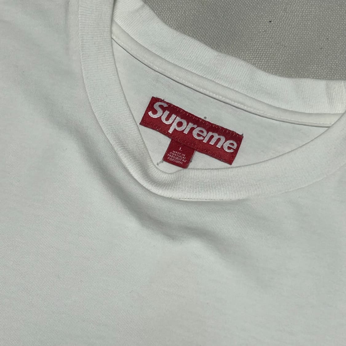 L 슈프림 스몰로고 화이트 롱슬리브 상품이미지4