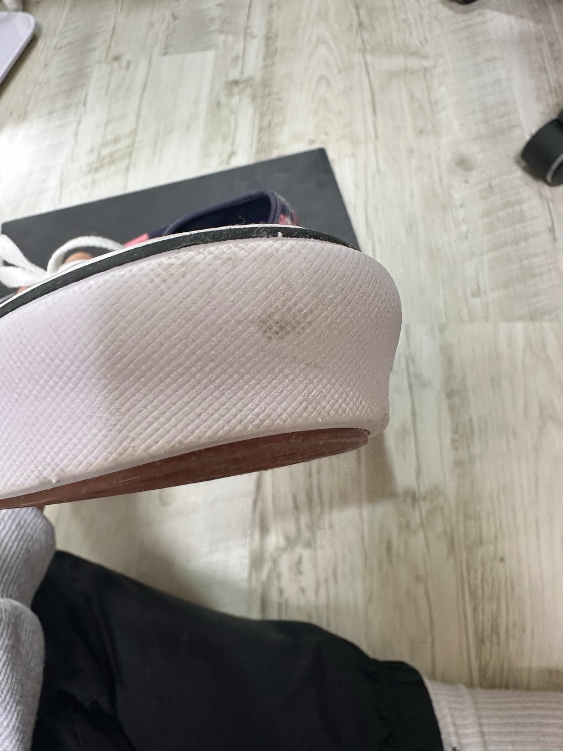 반스 스폰지밥 콜라보 스니커즈 상품이미지6