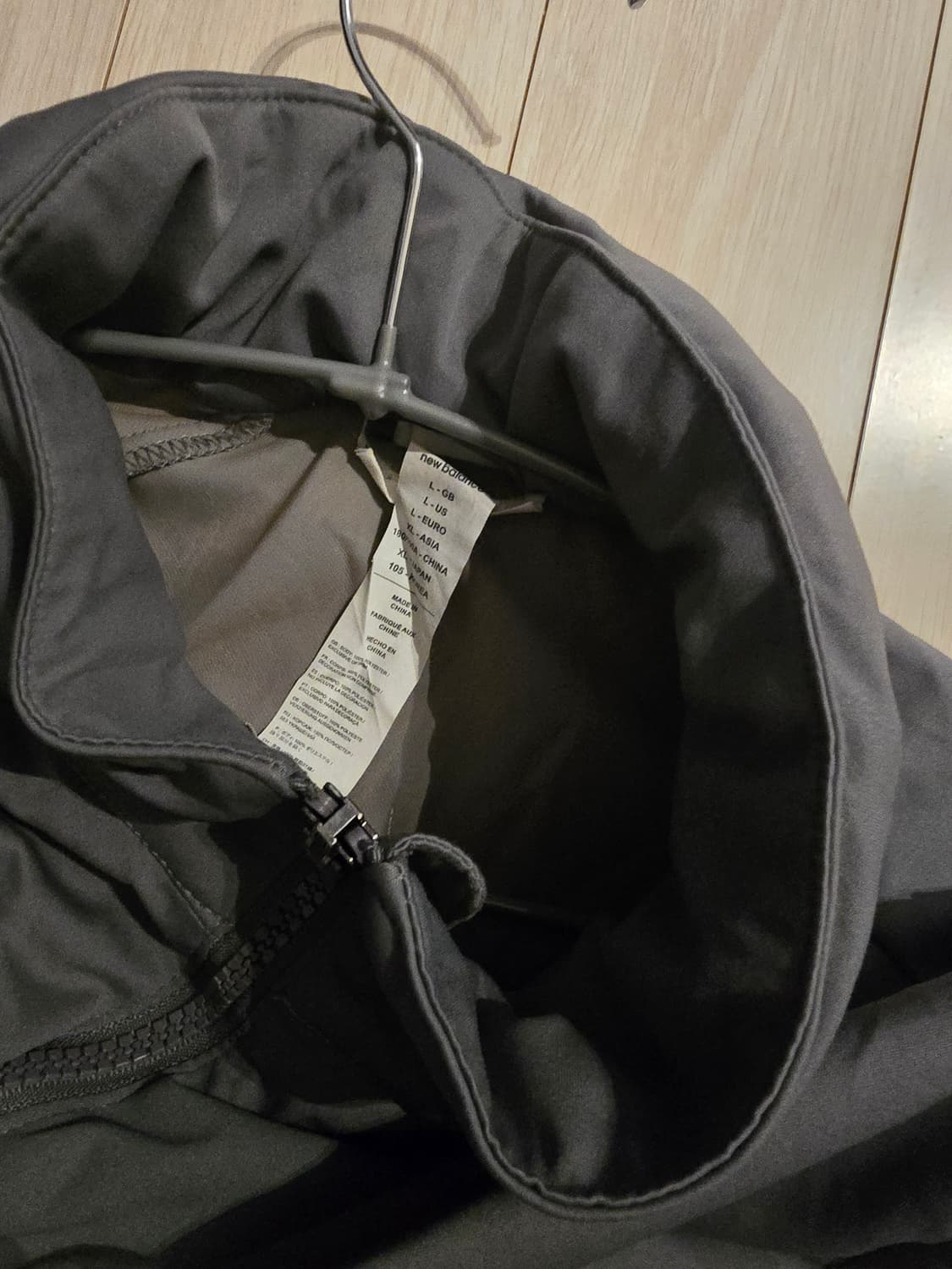 뉴발란스 리버풀 바람막이xl105 상품이미지3