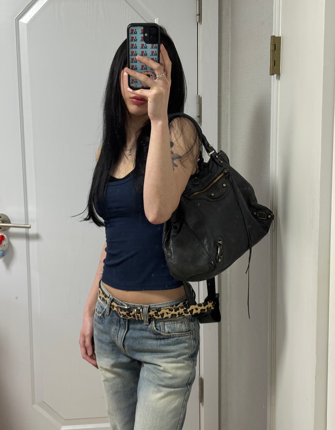 키티키링 증정)발렌시아가 모터백 블랙 상품이미지3