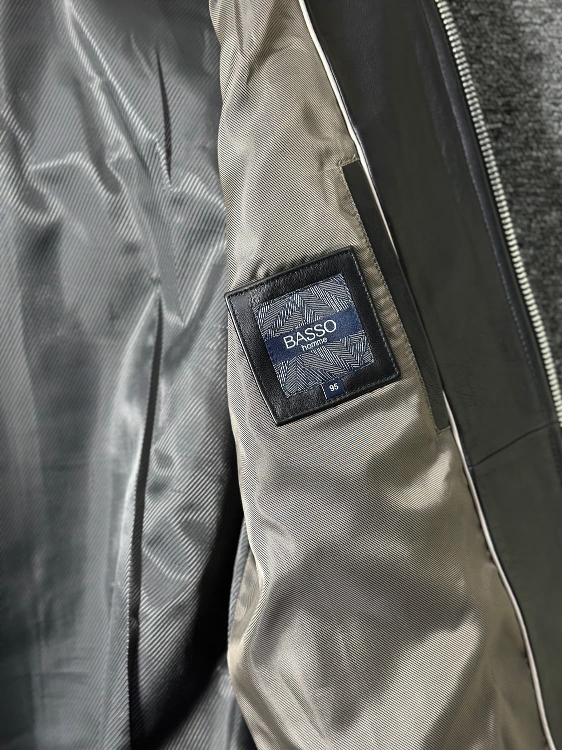 BASSO HOMME 블랙 가죽 자켓 95 상품이미지6