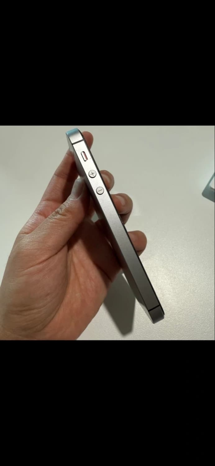 ✨아이폰SE 스페이스그레이 16GB✨ 상품이미지5