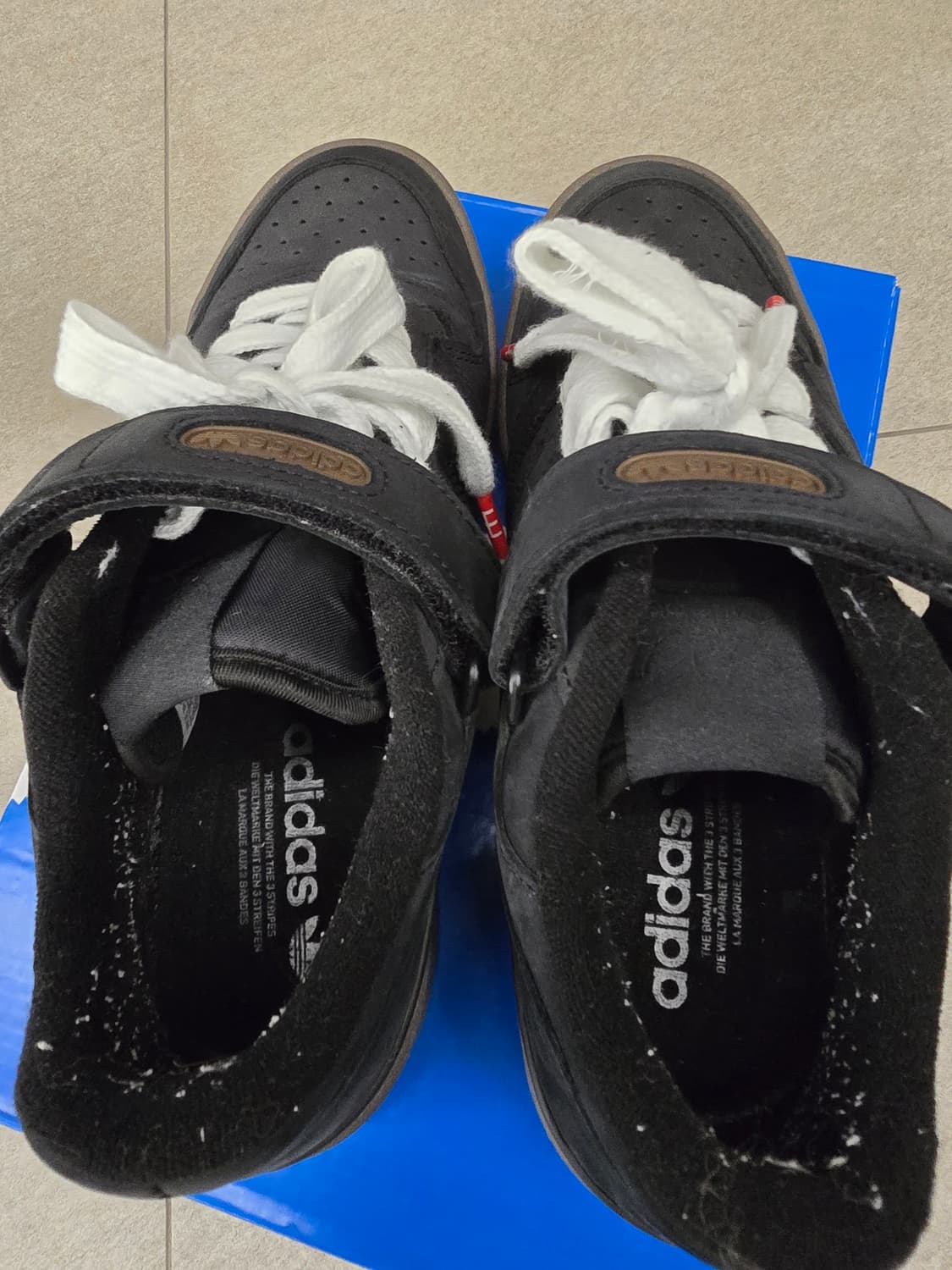 아디다스 포럼로우275 블랙 상품이미지4