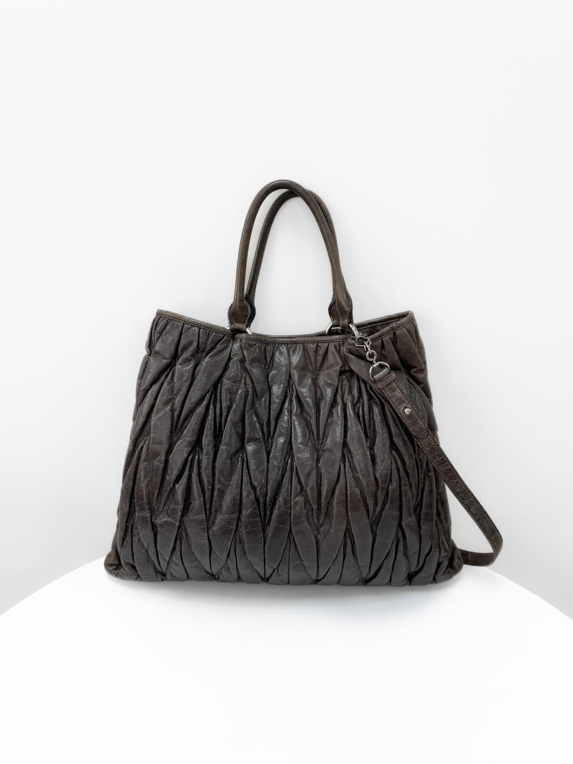 미우미우 나파 빈티지 마테라세 2WAY 숄더백 상품이미지2