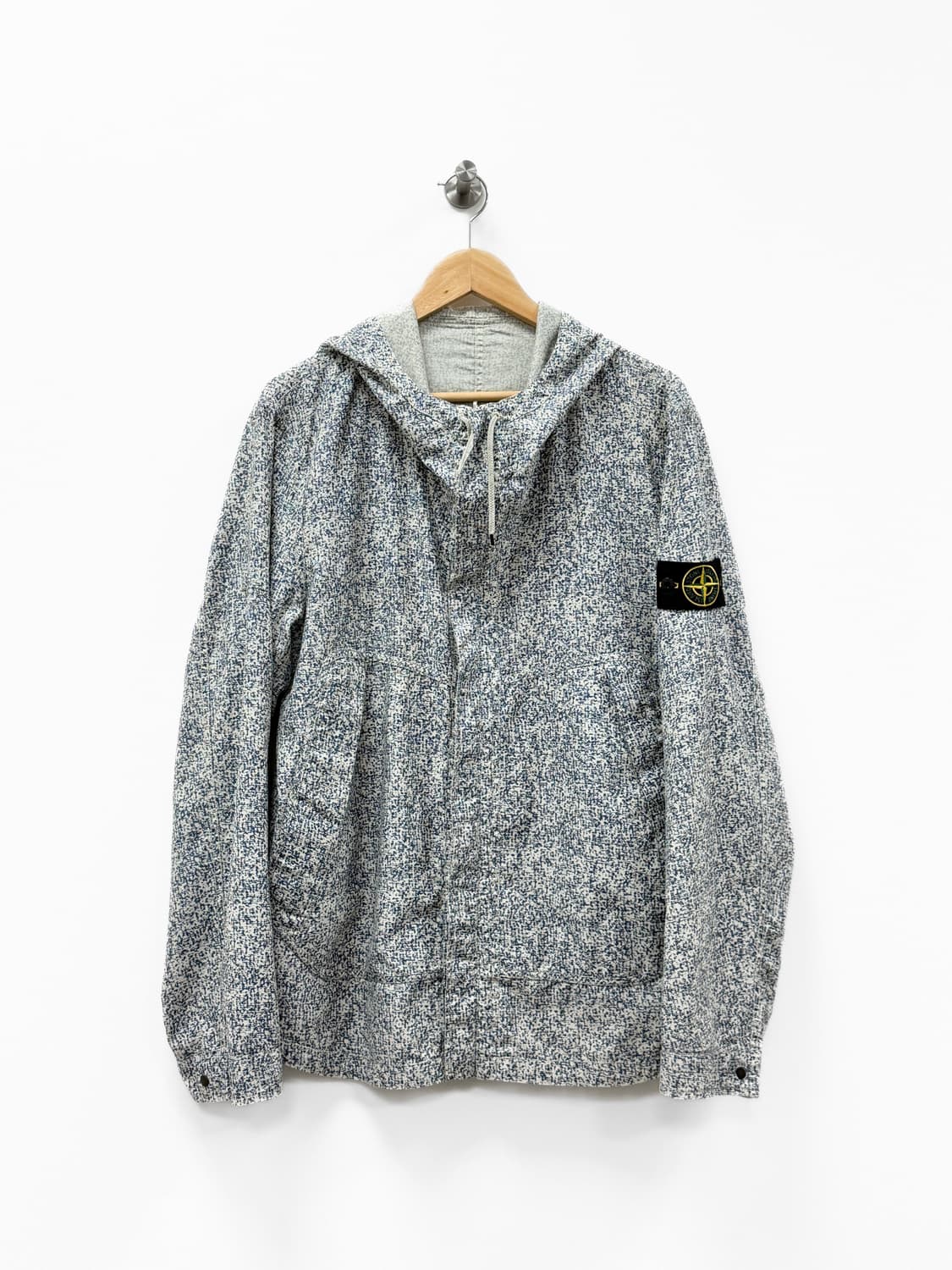 스톤아일랜드 디지털 카모 프린팅 리버시블 후드 자켓 상품이미지1