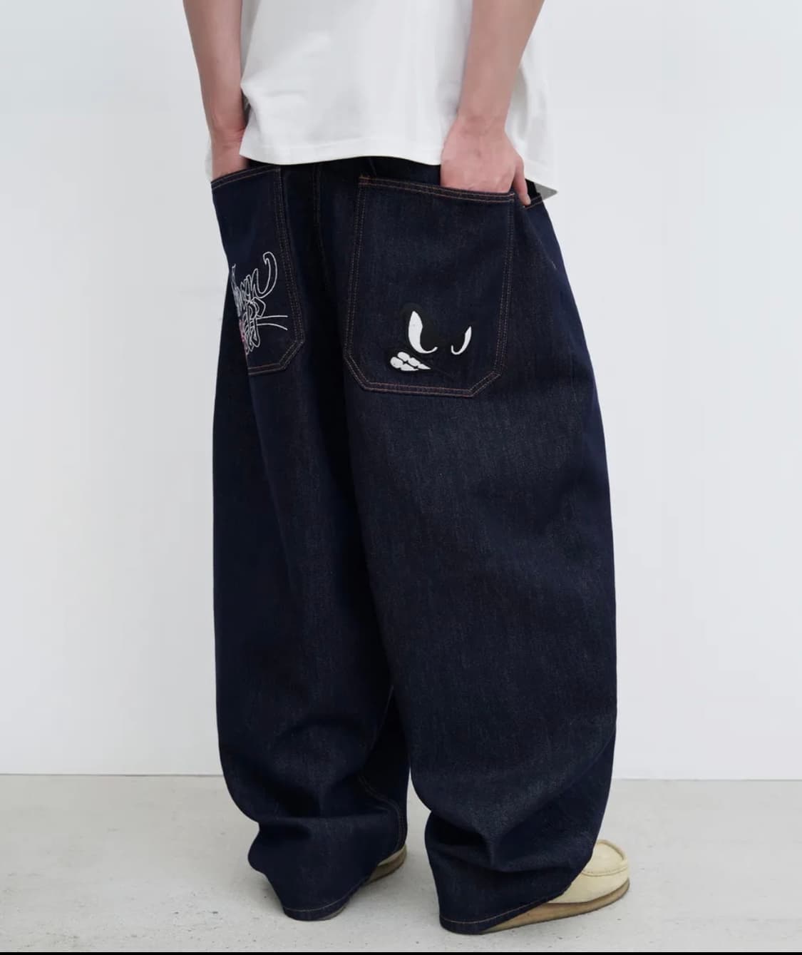 어반스터프 백포켓 데님 팬츠 상품이미지1