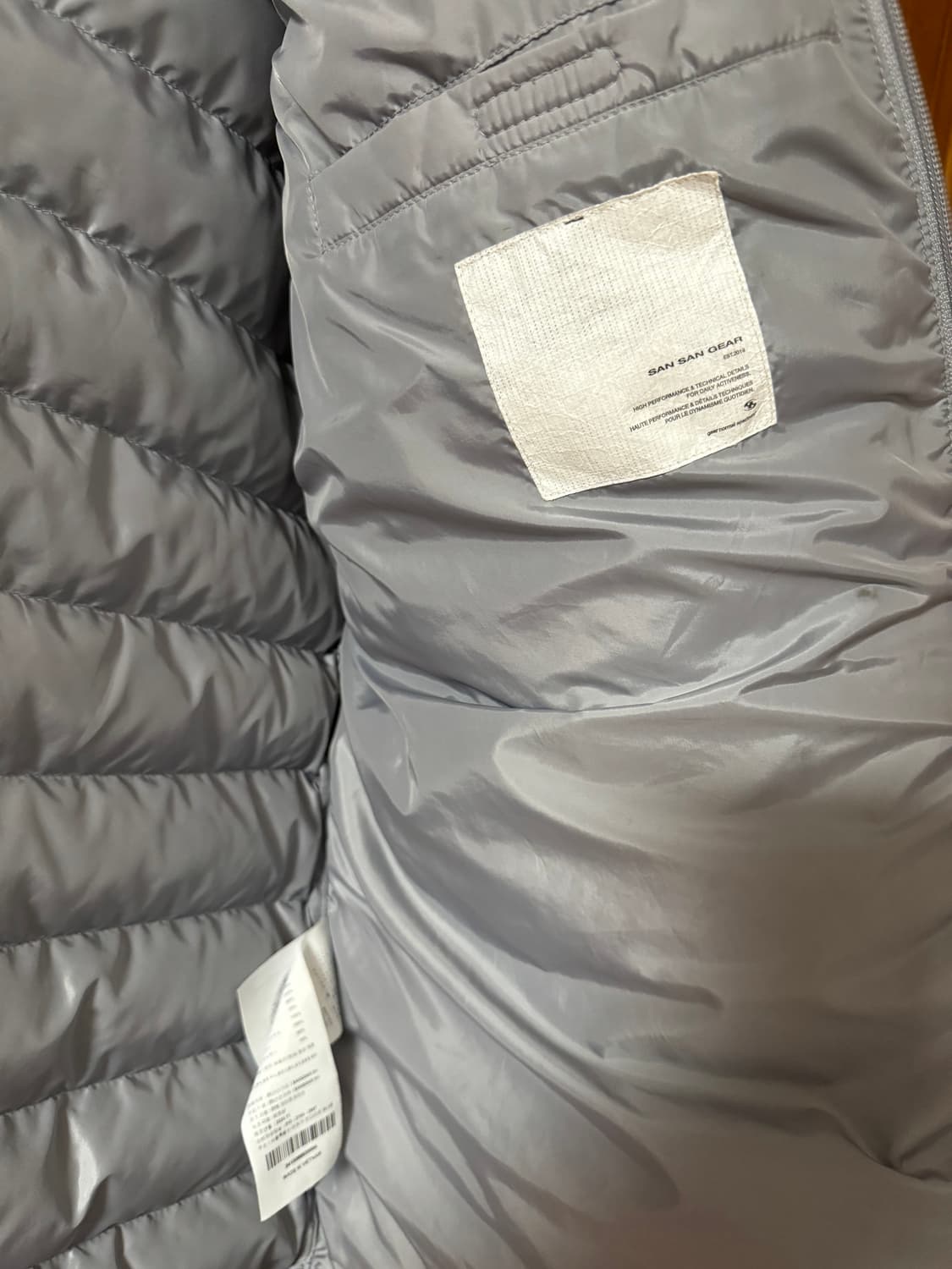 산산기어 24FW 서픽스 푸퍼 자켓 그레이 상품이미지3