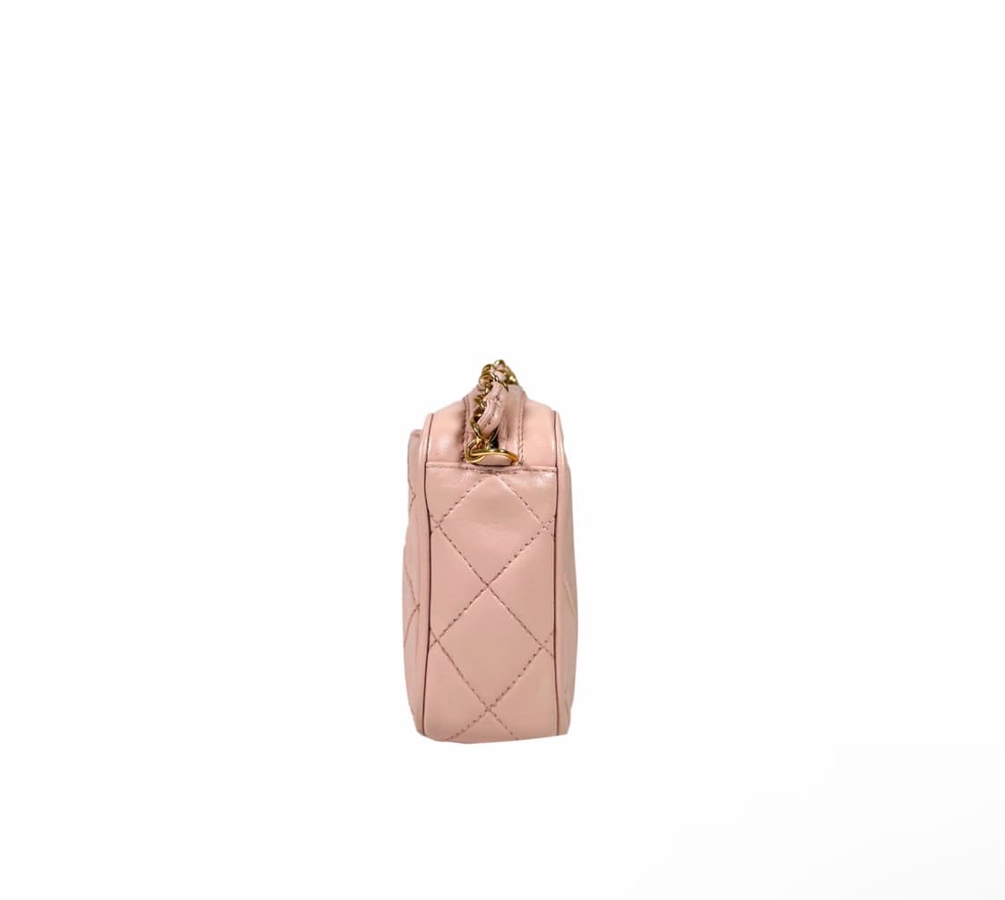 [OS] 샤넬 여성 CC로고 금장 램스킨 체인 크로스 숄더 카메라백 핑크 상품이미지2