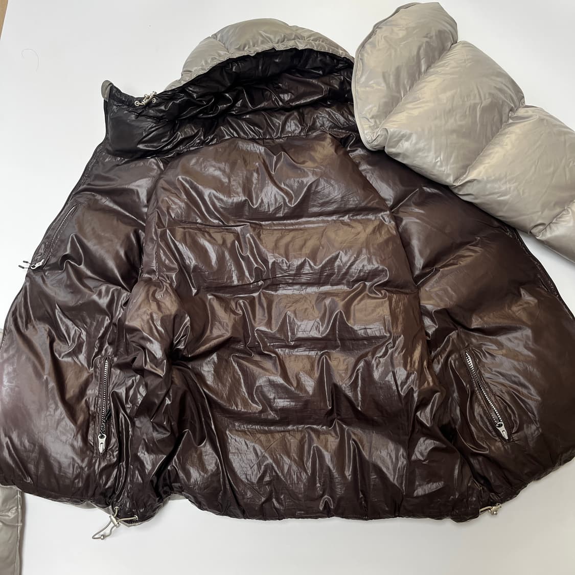 바이닐하우스 리버시블 패딩 샌드L 상품이미지5