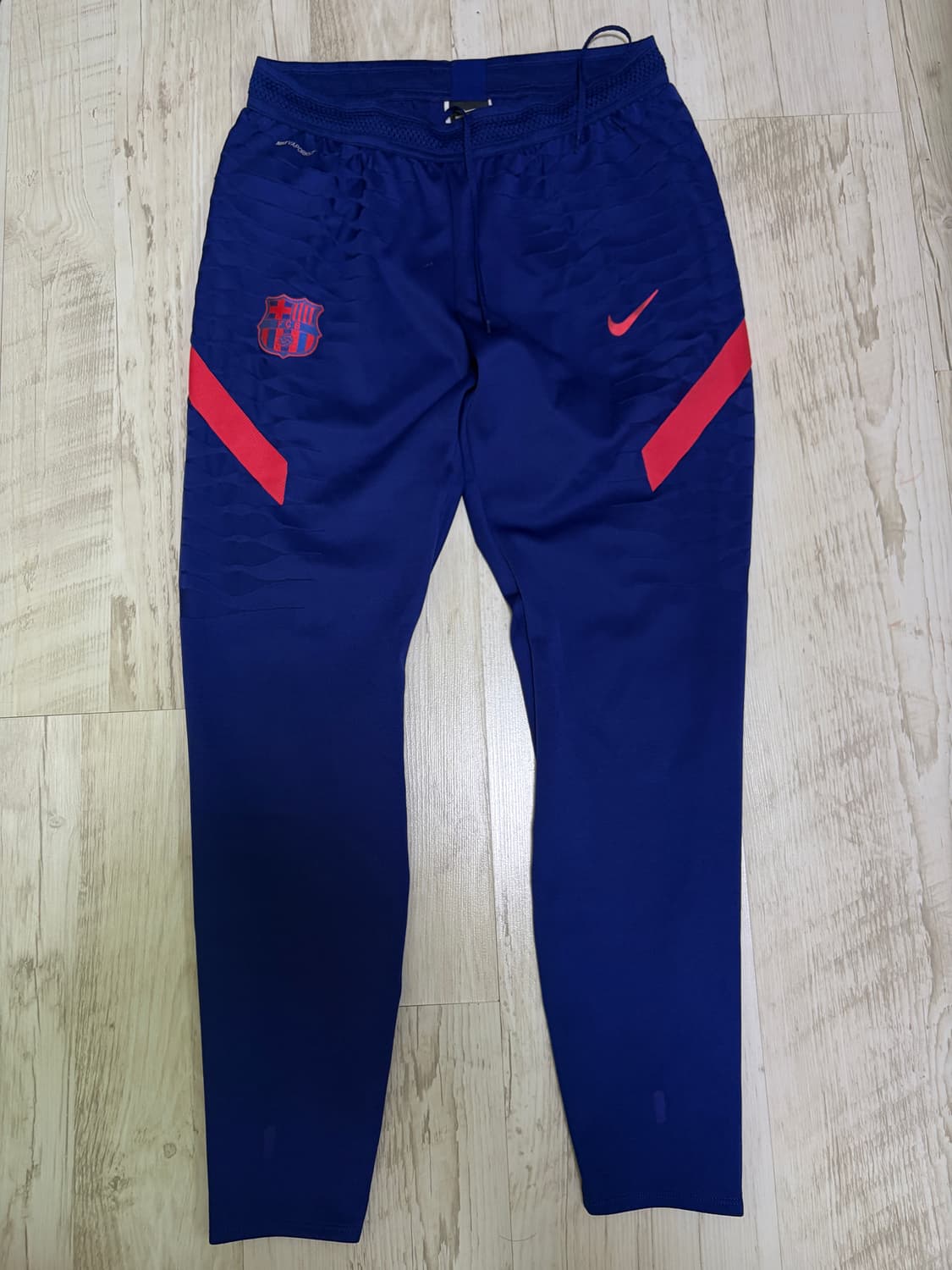 [M] 나이키 FC 바르셀로나 베이퍼니트 트레이닝 팬츠 상품이미지1