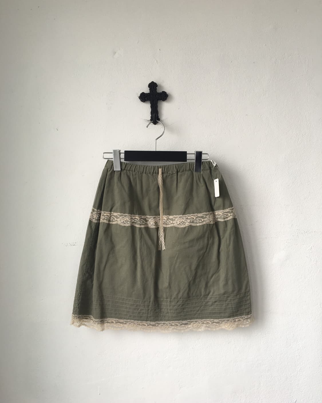 Lace trimming mini skirt 상품이미지1