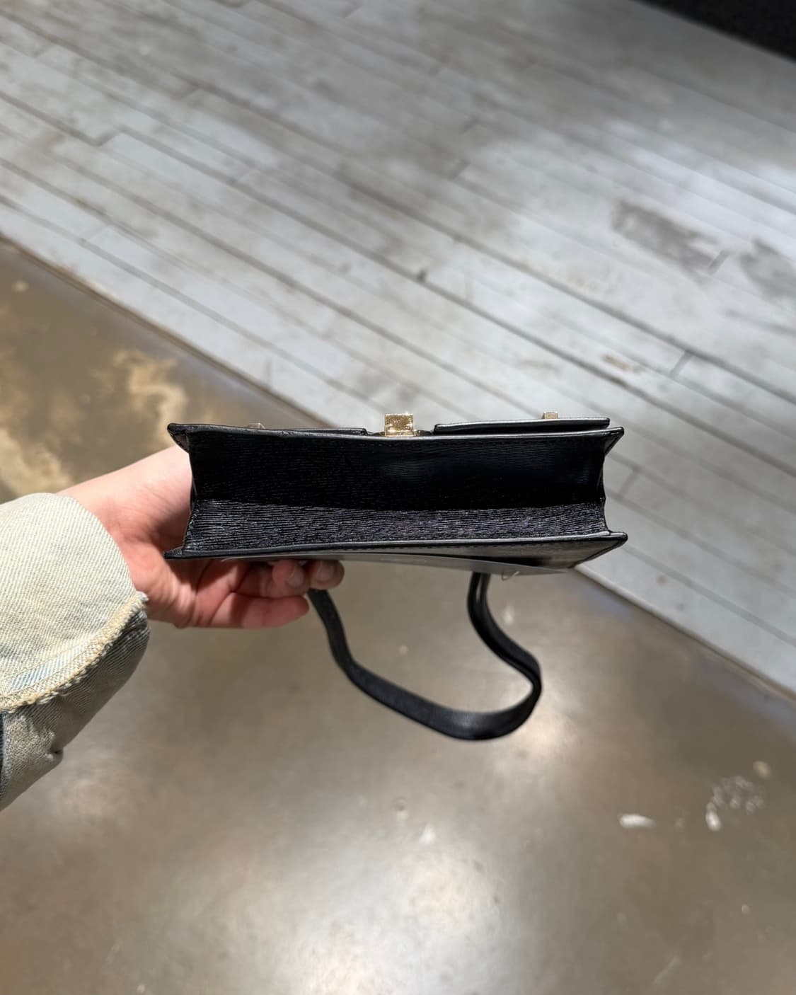 구찌 블랙 칼스킨 GG 마몽 마틀라세 스몰 숄더백 상품이미지6