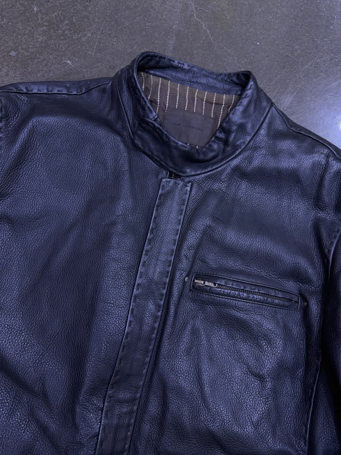 코모도 차이나 싱글 라이더 스티치 라인 소가죽 레더자켓 100 상품이미지3