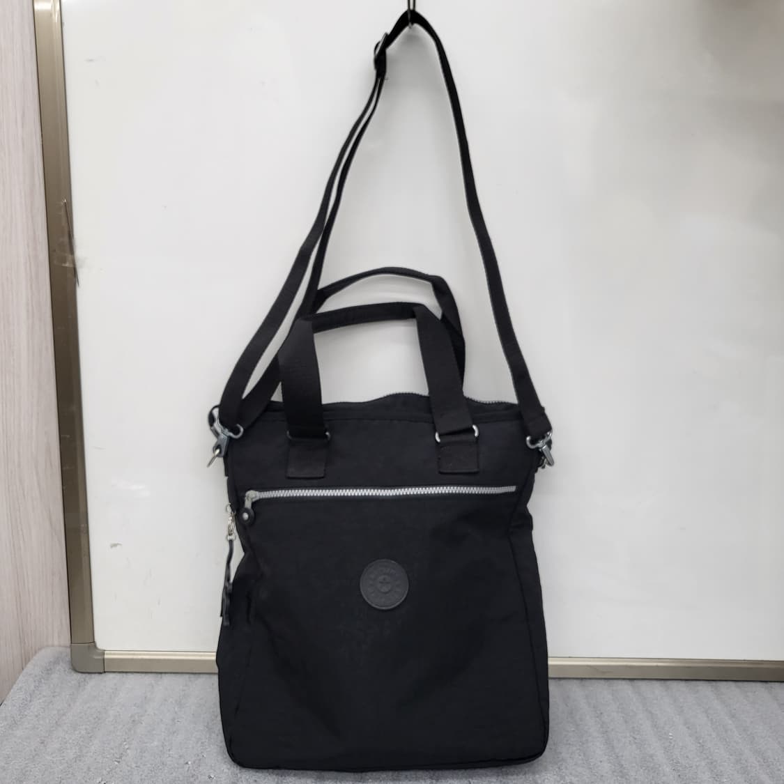 키플링 대형 블랙 토트 크로스백 35x32cm 상품이미지1