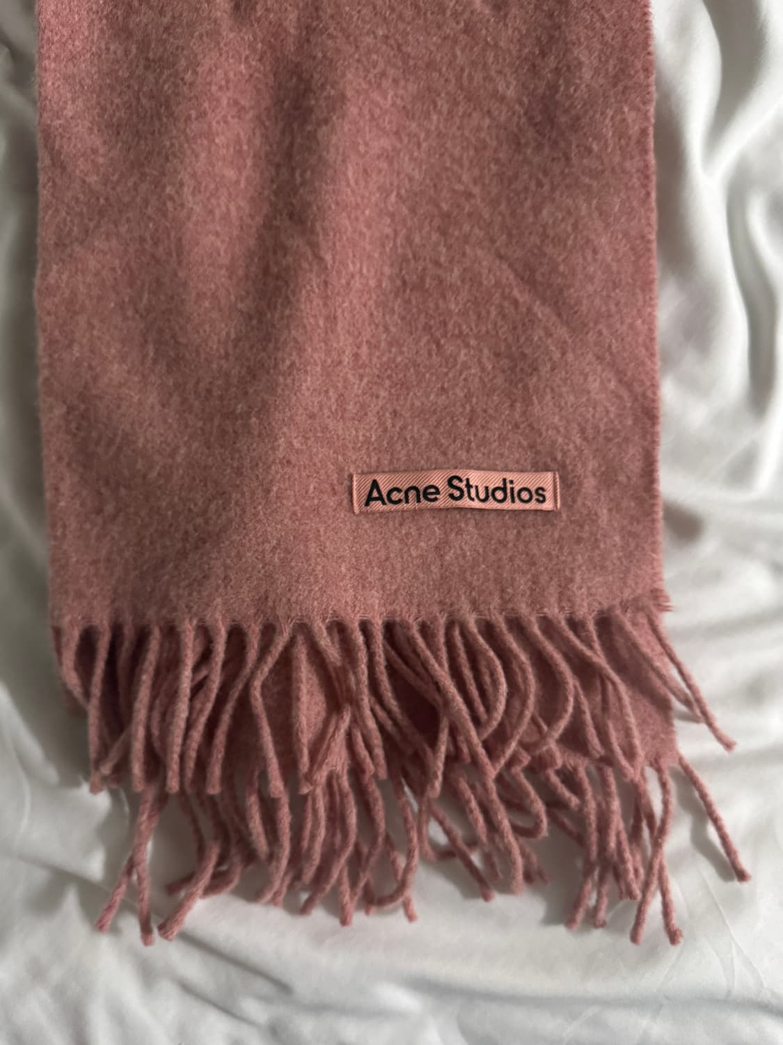 아크네 스튜디오 로즈 멜란지 머플러 상품이미지1