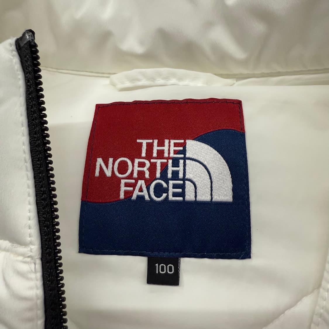 [정품/L] 노스페이스 화이트 눕시 대한민국 에디션 패딩 b19 상품이미지5