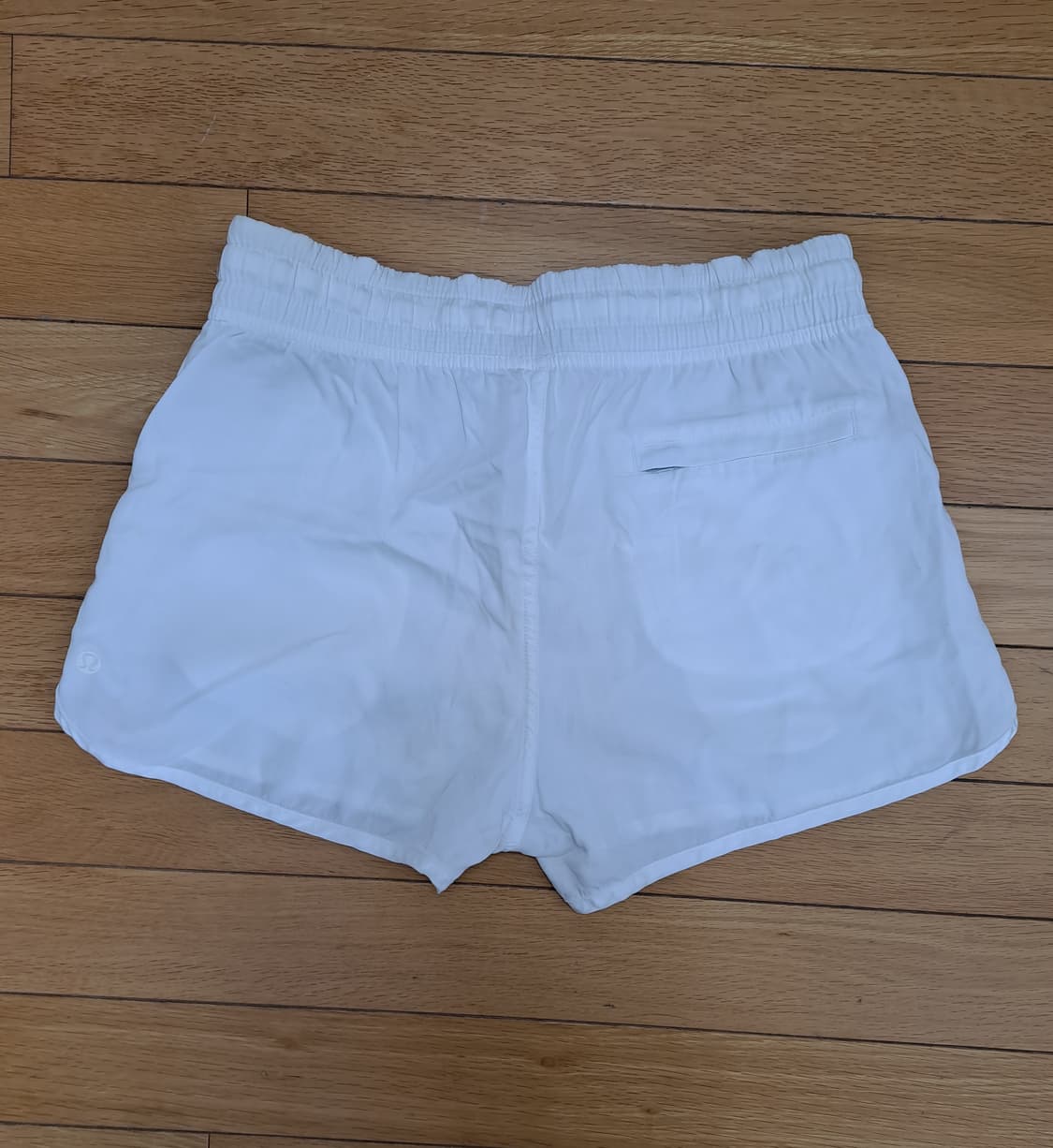 Lululemon 여성 쇼츠 (TENCEL 혼방) / 사이즈: 4 상품이미지2