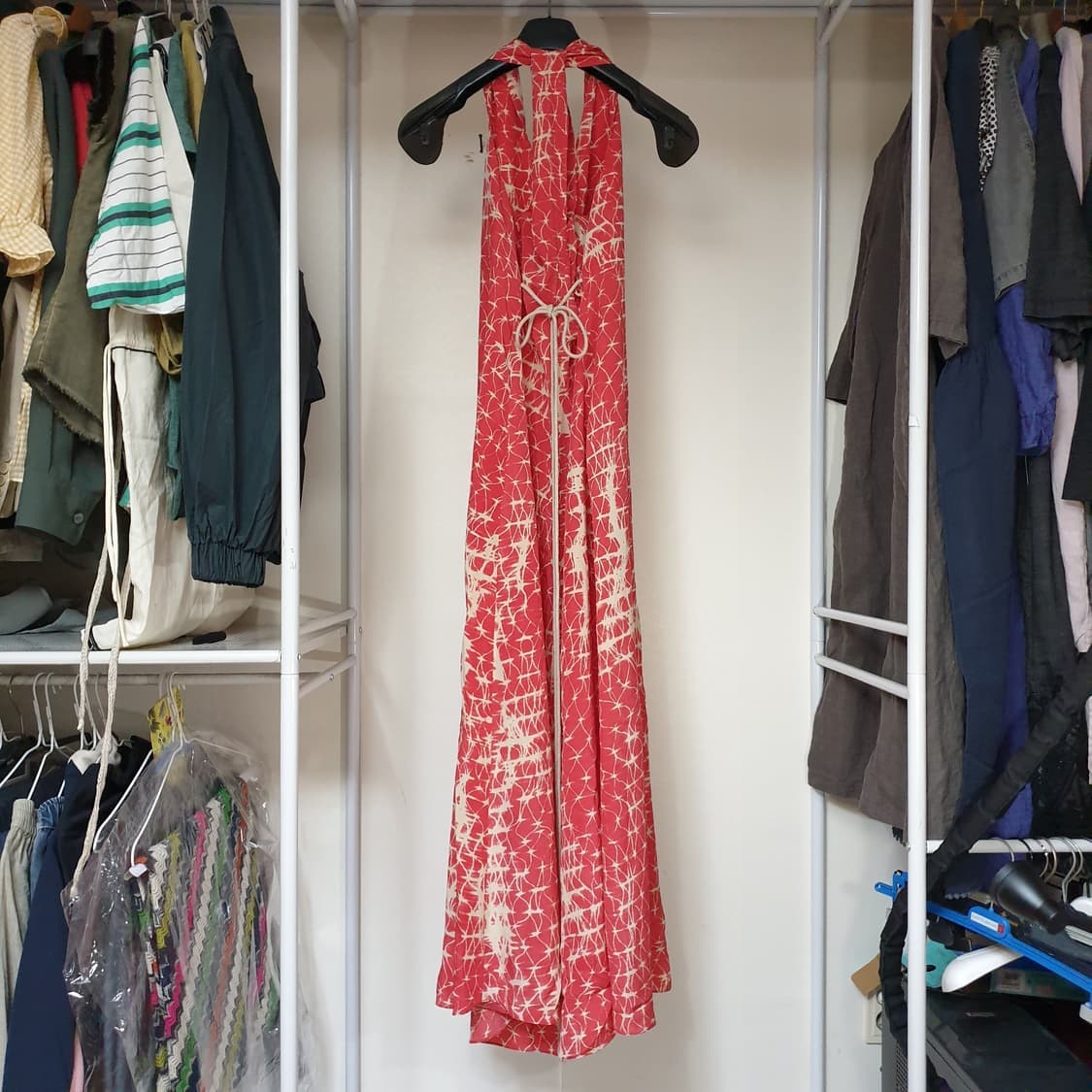 Gryphon 그리픈 그리폰 뉴욕 실크 타이다이 홀터넥 맥시 원피스 상품이미지4