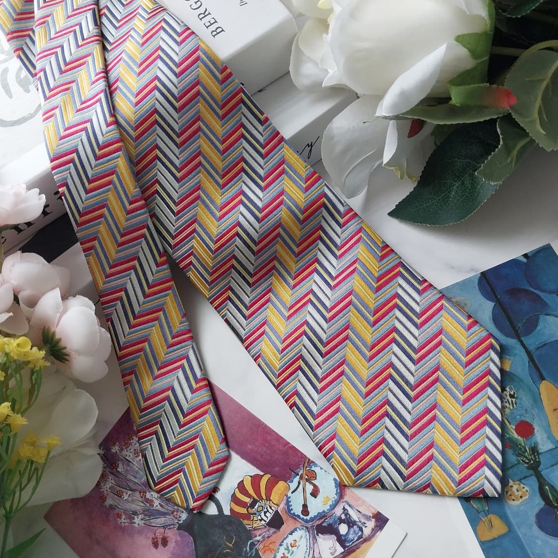 미쏘니 실크 옐로우&핑크 헤링본 넥타이 9.5cm A+등급 K1274
 상품이미지2