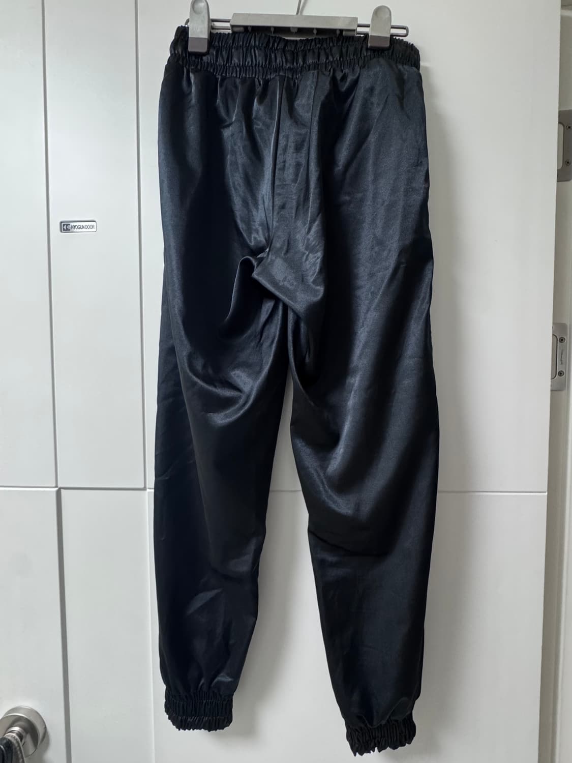 나이키 유광 조거팬츠 상품이미지2