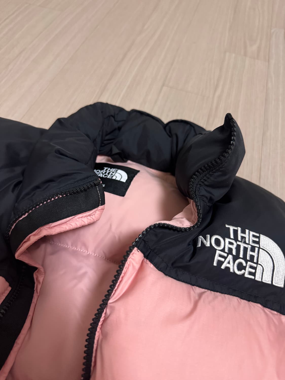 노스페이스 눕시 숏패딩 핑크 S/85 상품이미지2
