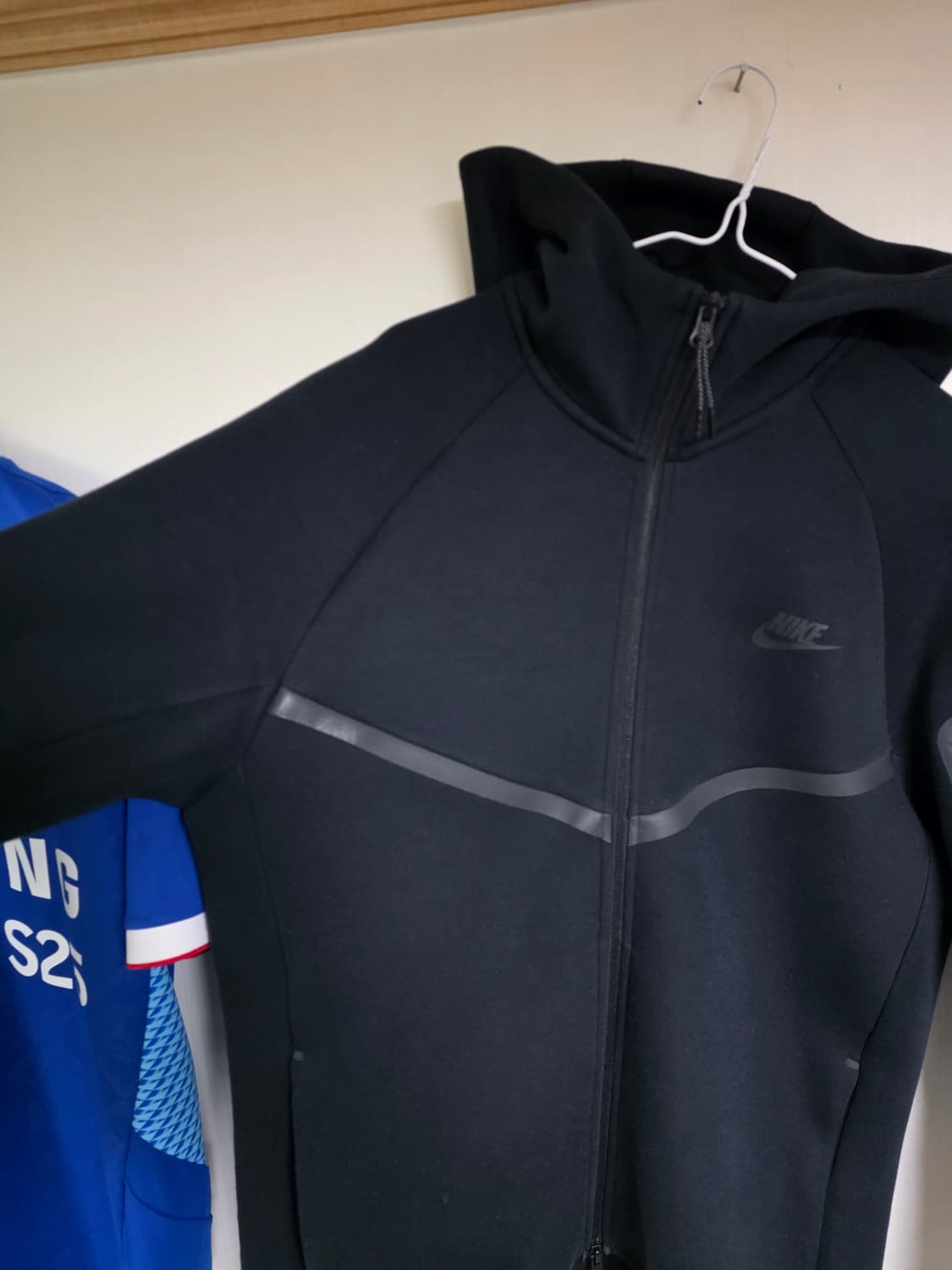 나이키 테크팩 검정 L 판매합니다 상품이미지3