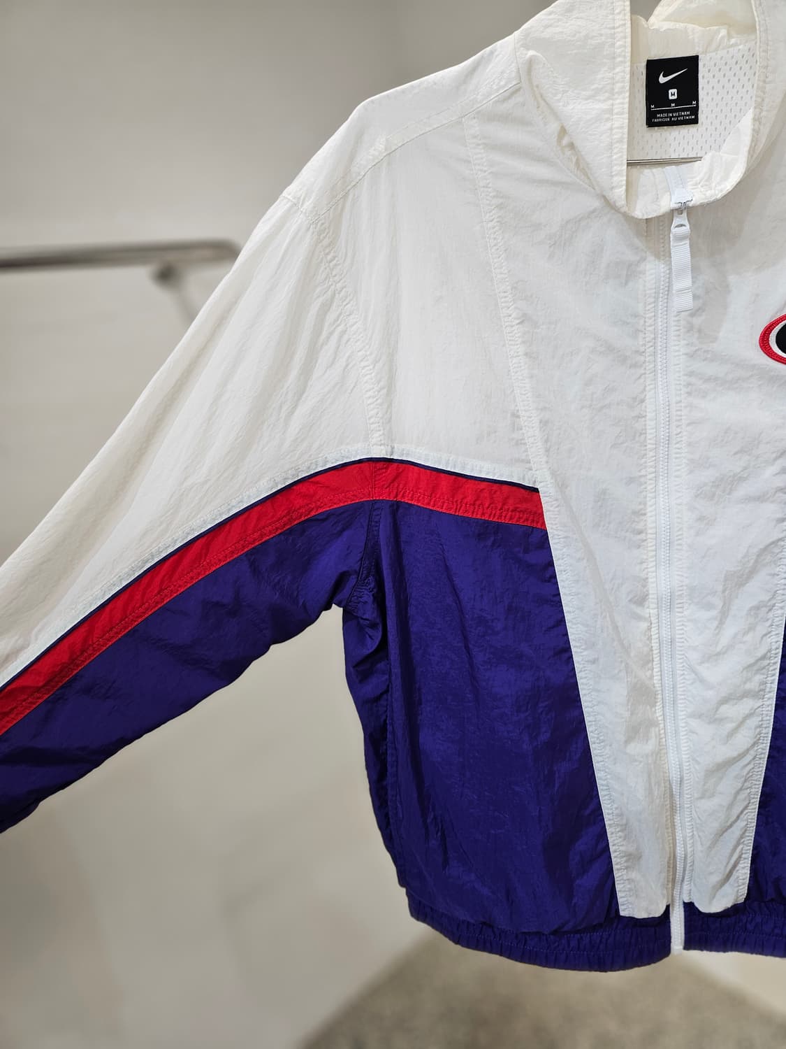 나이키 쓰로우백 우븐 자켓 상품이미지4