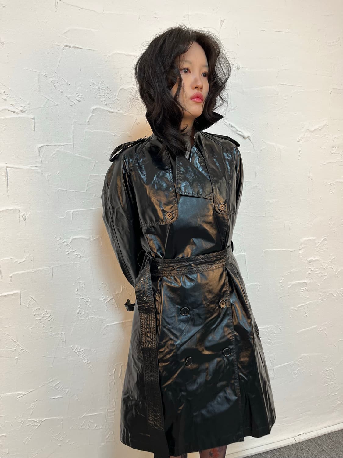 장 폴 고티에 에나멜 벨티드 트렌치 코트 상품이미지10