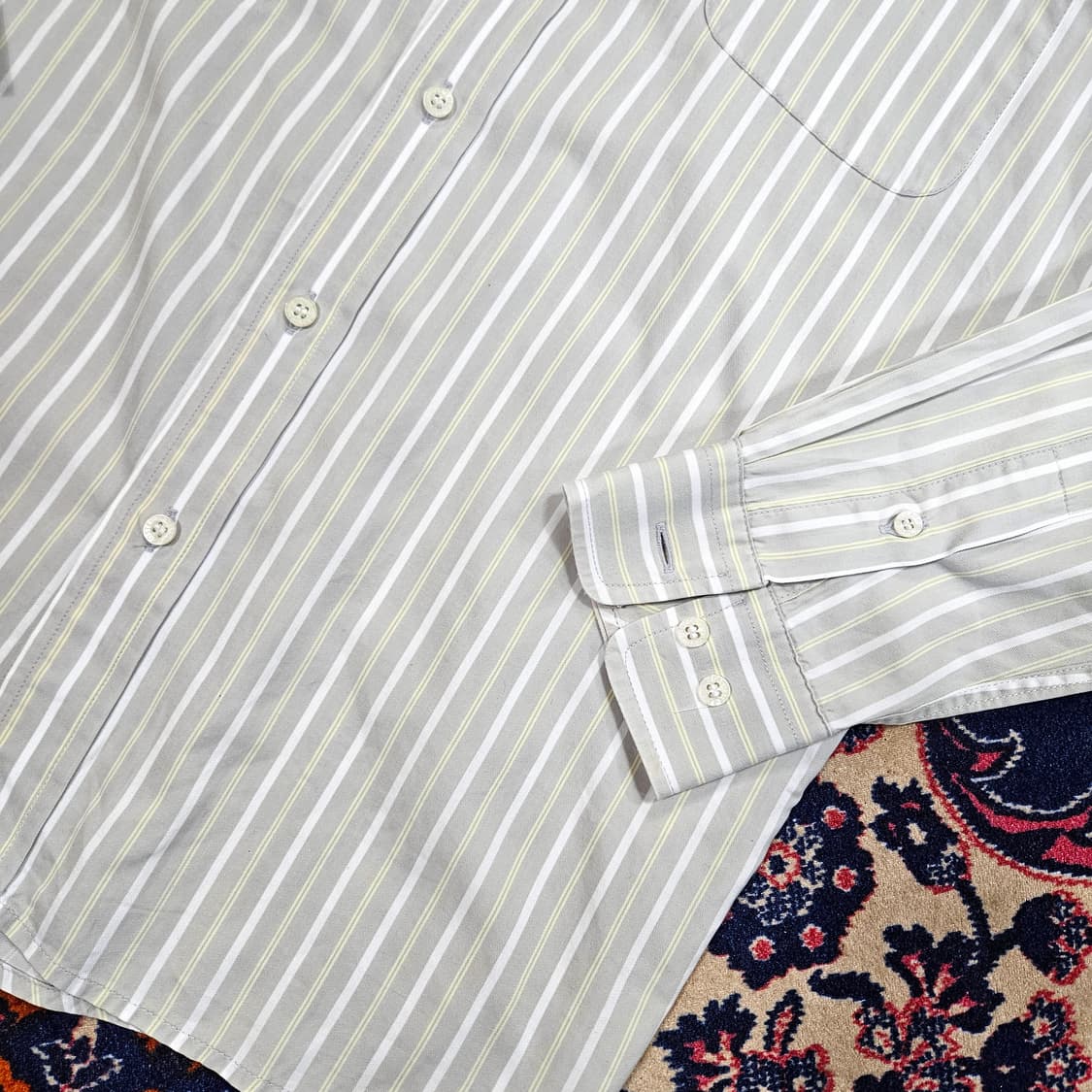 라코스테(Lacoste) 시그니쳐 패치 스트라이프 셔츠  상품이미지3