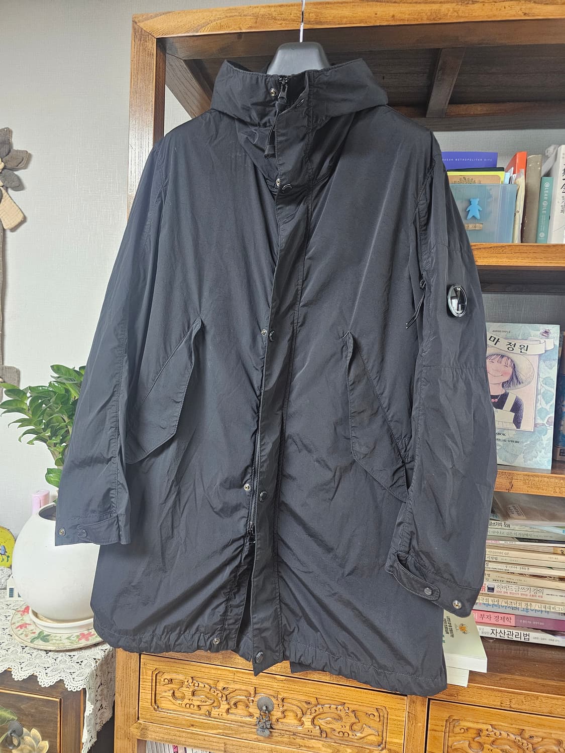 100사이즈)CP컴퍼니 나일론 야상 코트 자켓 팔아요 씨피컴퍼니 l 라지 상품이미지1