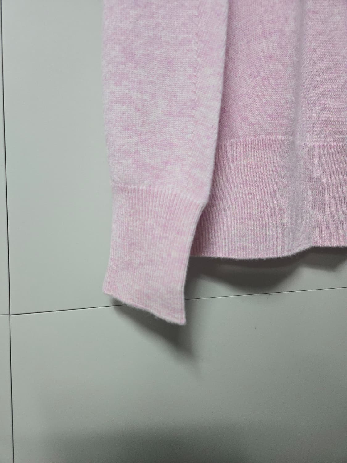 아떼 바네사브르노 캐시미어 100 핑크 터틀넥 66 상품이미지2