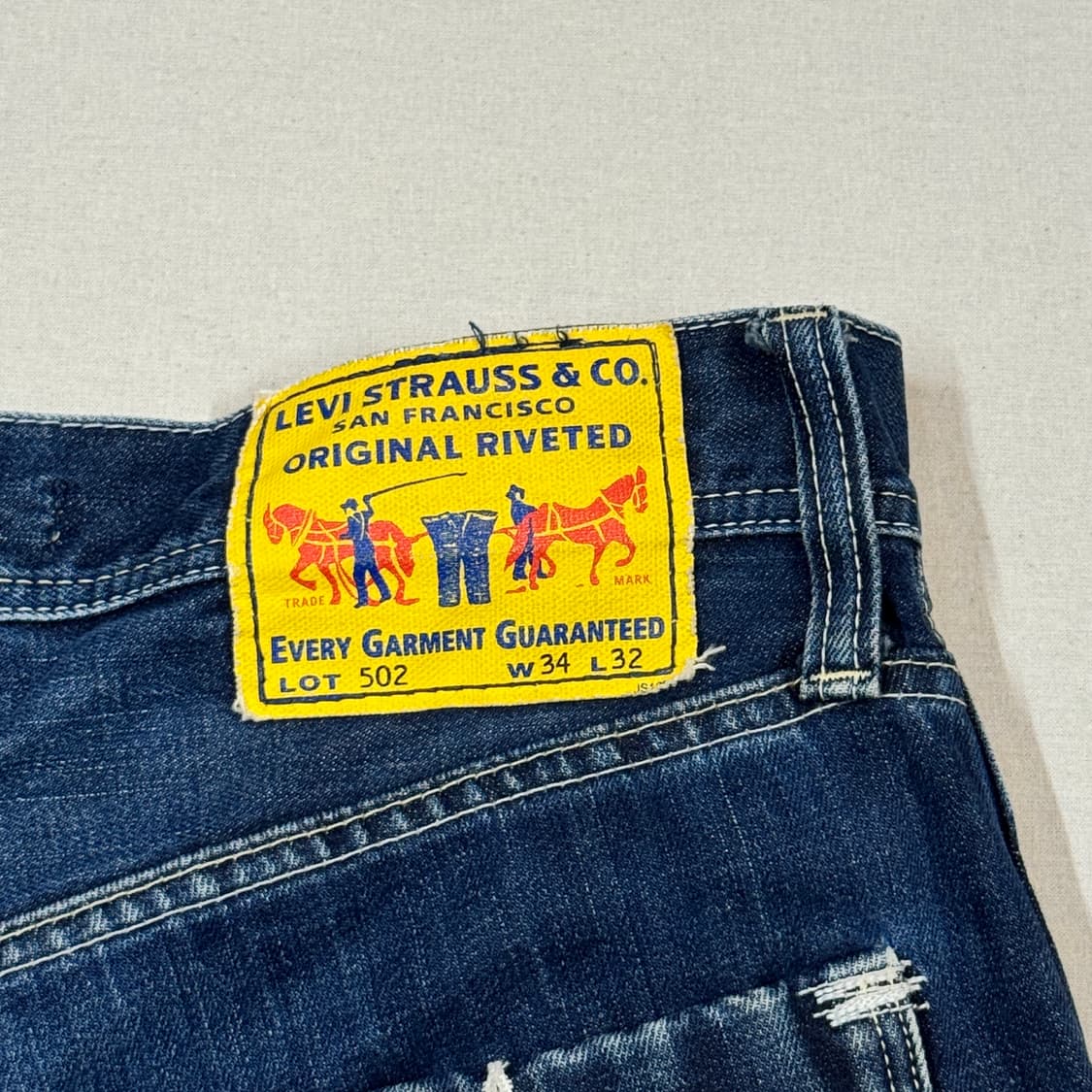 34inch) 리바이스 502 진청 스트레이트 핏 데님 청바지 상품이미지4