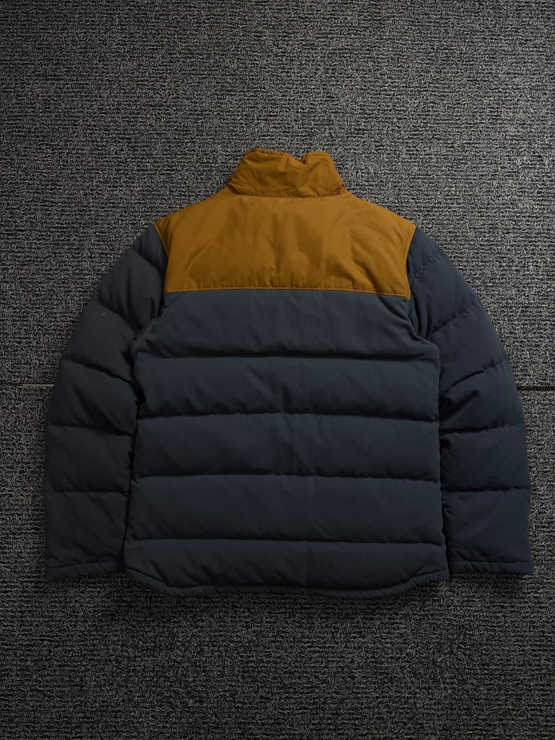 파타고니아 비비 다운 푸퍼 배색 패딩 1905 상품이미지4