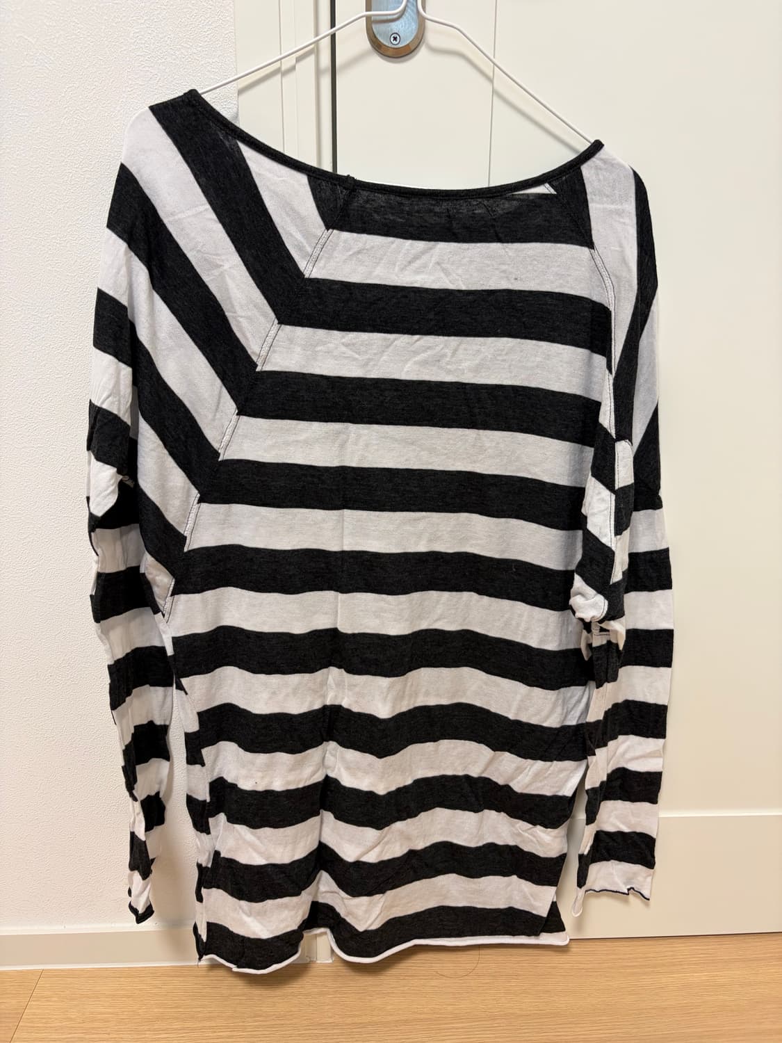 샵페어리 totem chain graphic t-shirt 상품이미지5