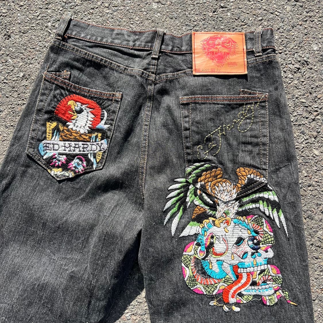 에드하디 자수 흑청 루즈핏 진 상품이미지2