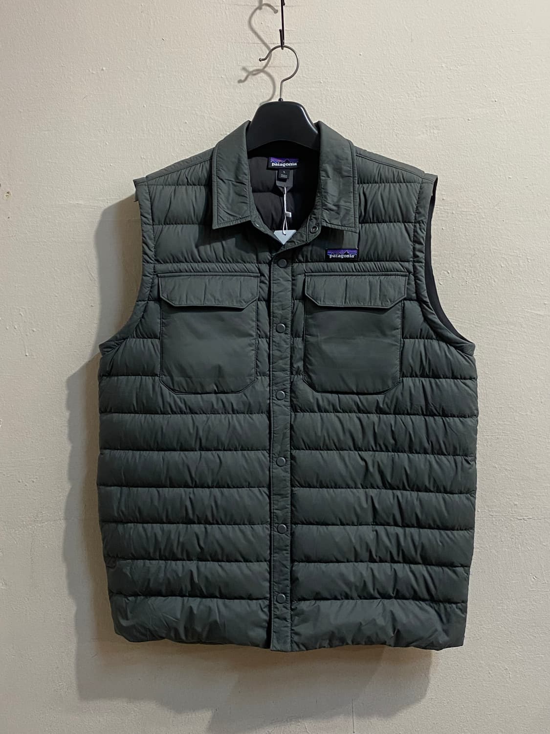 파타고니아 다운 베스트 상품이미지1