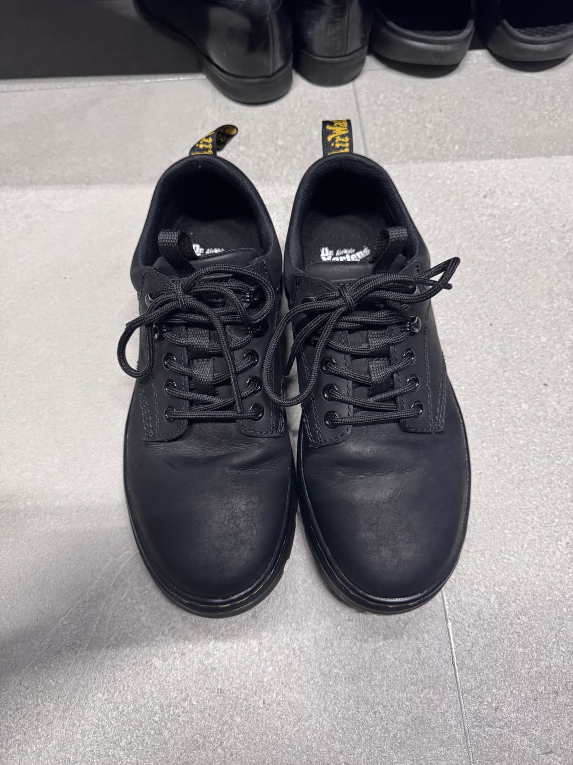 급처) 닥터마틴 리더 와이오밍 레더 상품이미지1