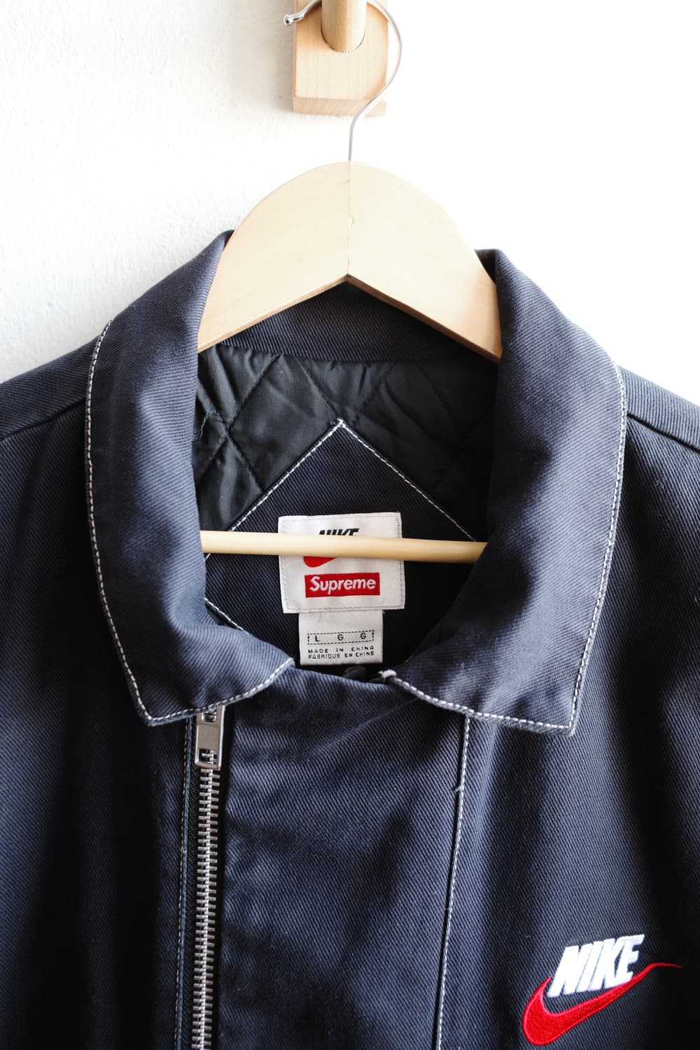 슈프림 x 나이키 더블 집 퀼티드 워크 자켓 상품이미지5