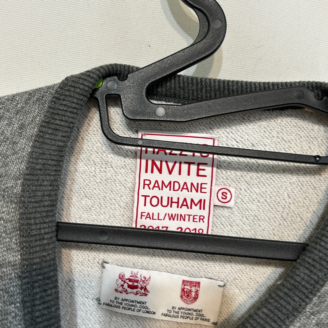 헤지스 여성 기모 맨투맨 85 상품이미지2