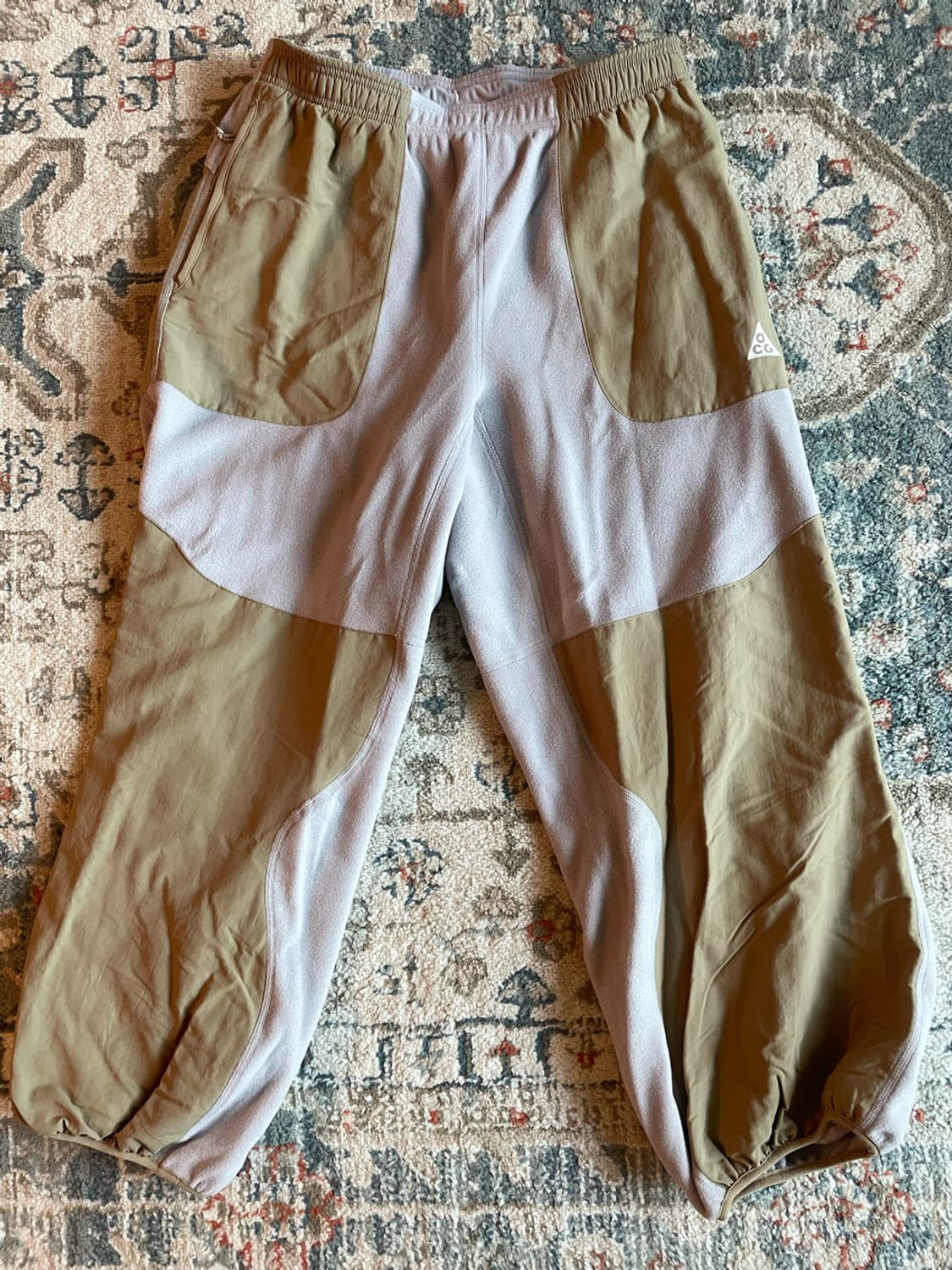 나이키 ACG 울프 트리 플러 스 팬츠 (새제품 .L) 상품이미지2