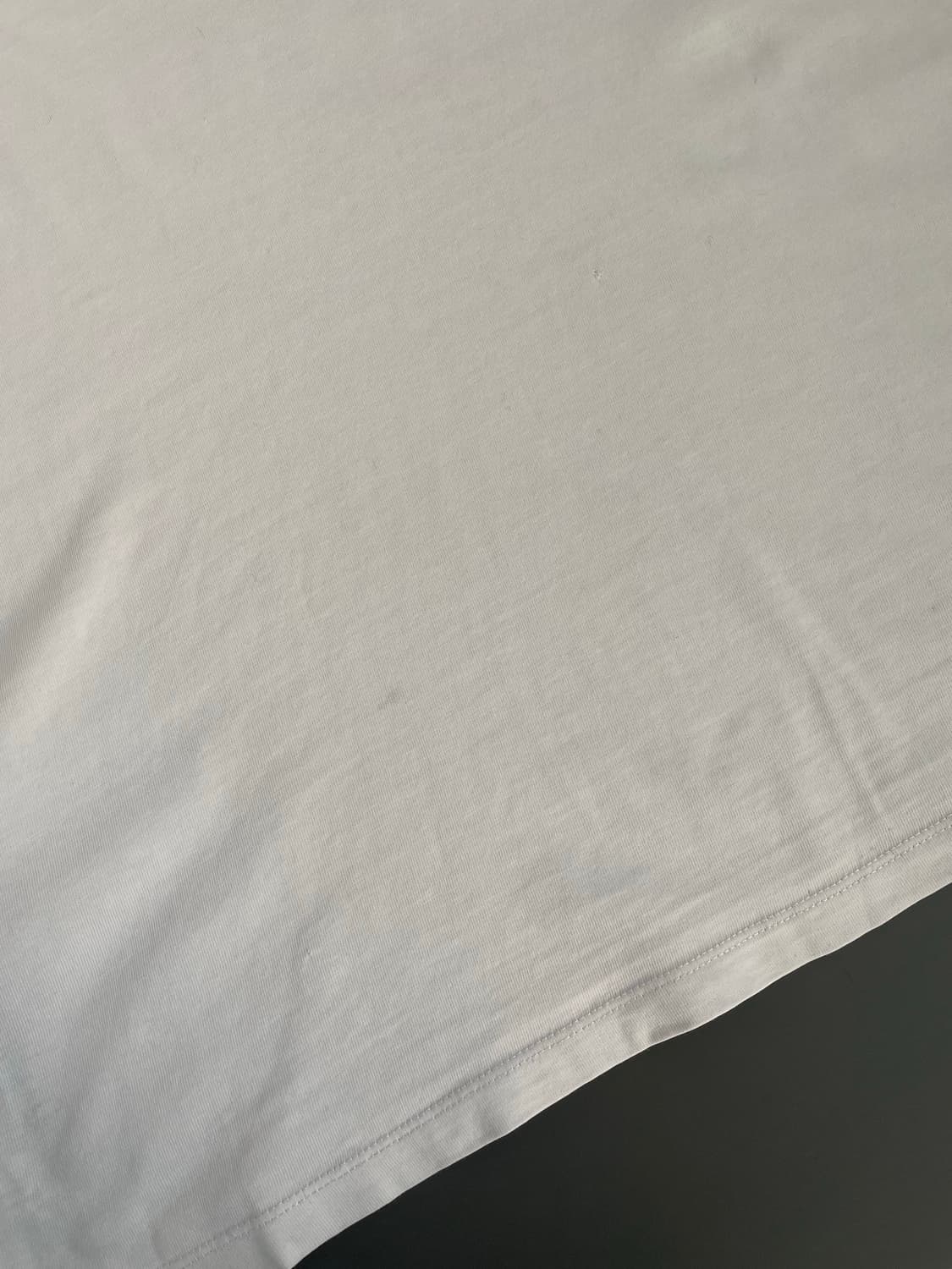 [L] 몽클레어 와펜 패치 사이드 지퍼 반팔 티셔츠 상품이미지5