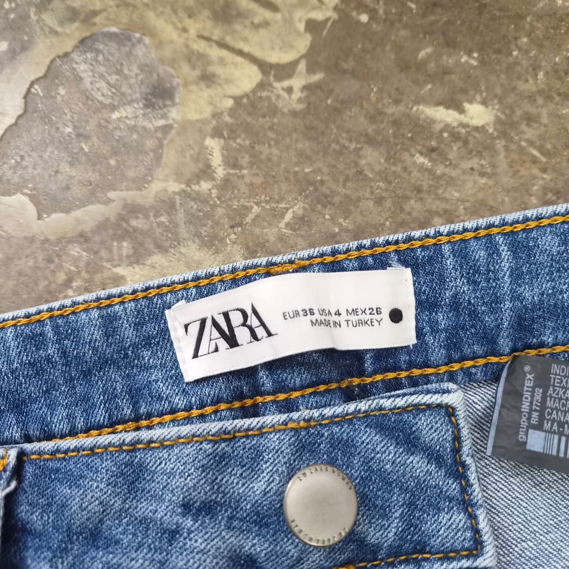 27) ZARA 자라 세미 부츠컷 크롭 청바지 데님팬츠 상품이미지5