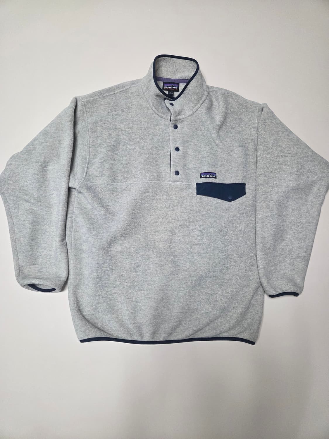 파타고니아 신칠라 L 오트밀 22년제품 상품이미지1