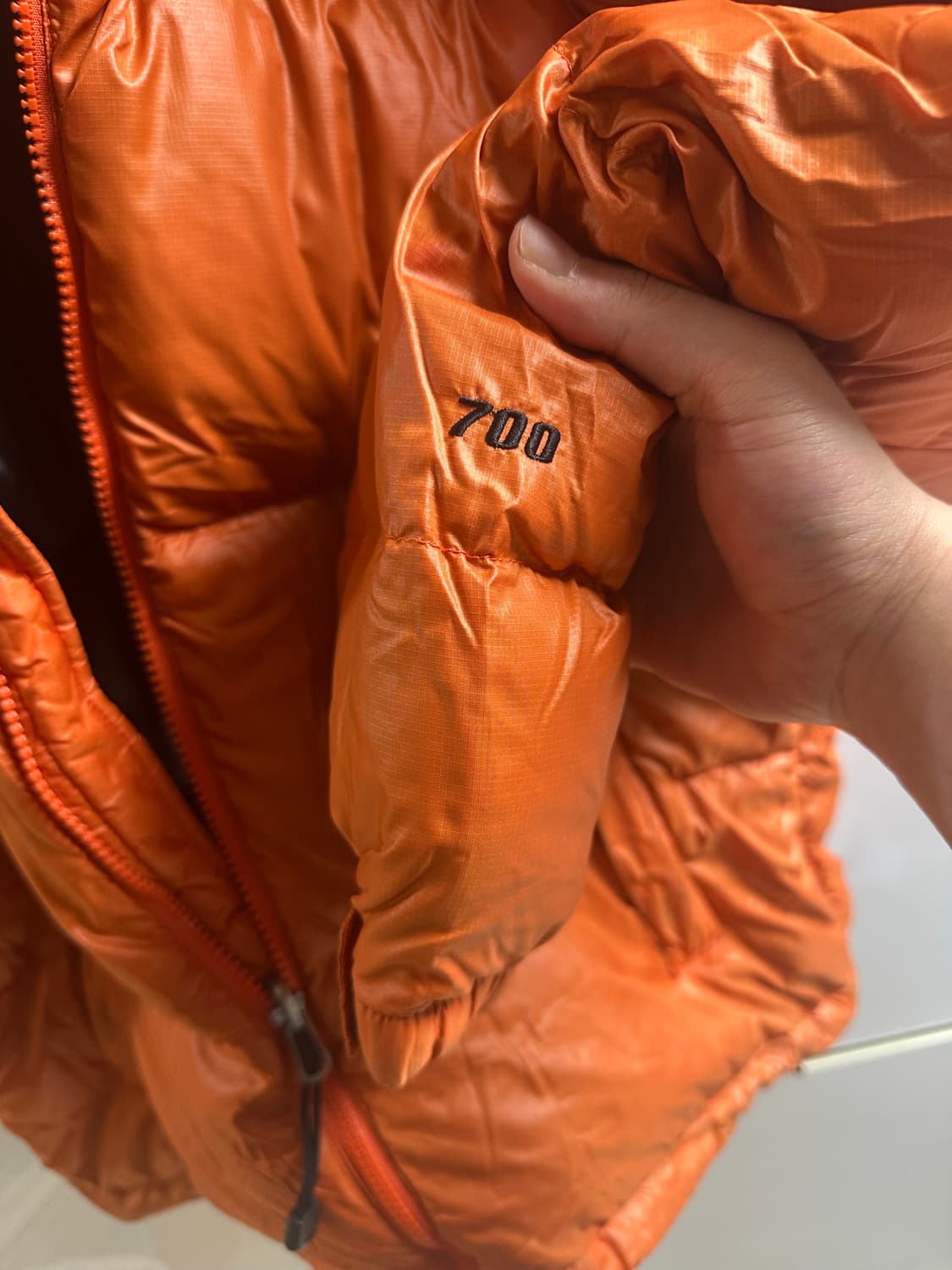 NORTHFACE 노스페이스 주황 오렌지 중앙 로고 눕시 패딩 상품이미지7