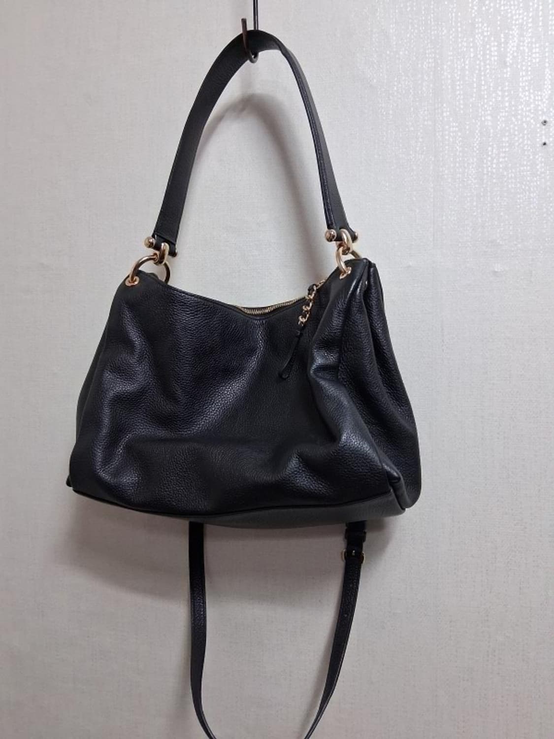 코치 블랙 가죽 숄더 겸 크로스백 최고의컨디션 상품이미지2