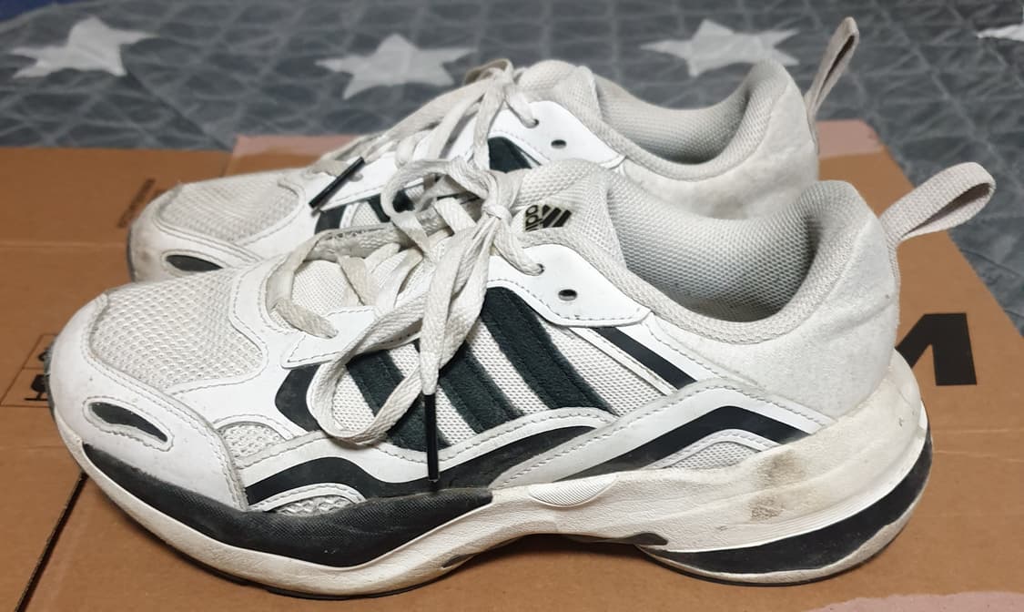 아디다스 런닝화 횐검 (250) 상품이미지2