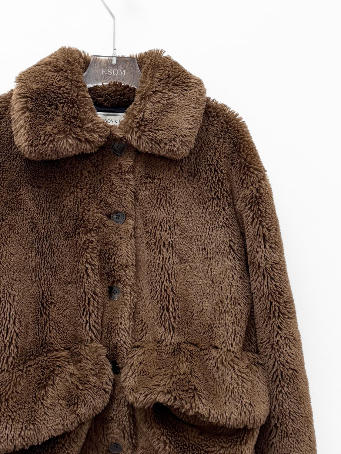 메종 키츠네 제니 브라운 퍼 자켓 상품이미지3