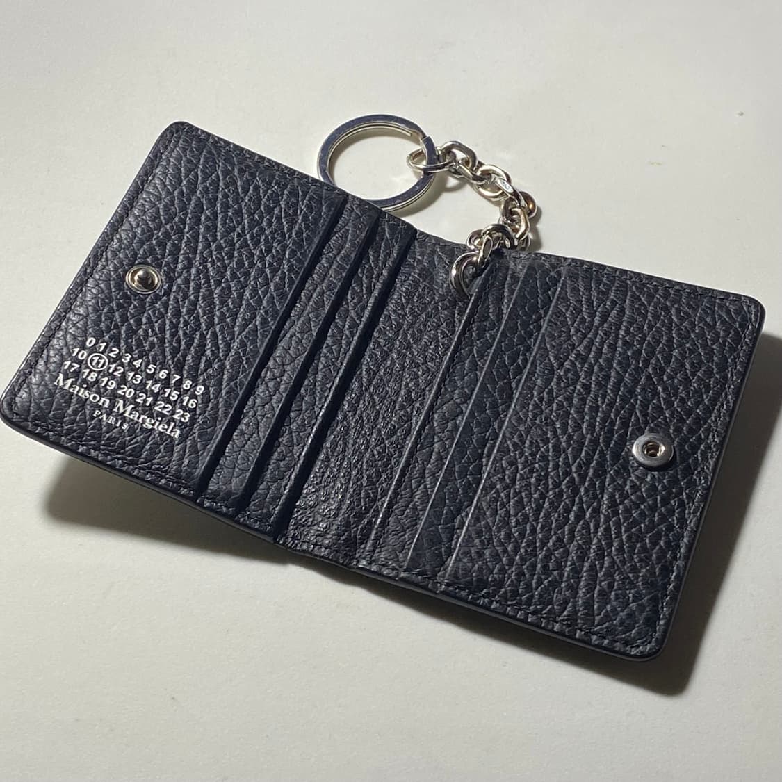 [정품] 메종마르지엘라 4스티치 키링 카프스킨 홀딩 카드지갑 상품이미지5
